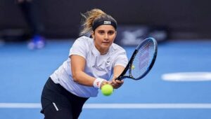 Tennis star Sania Mirza retires