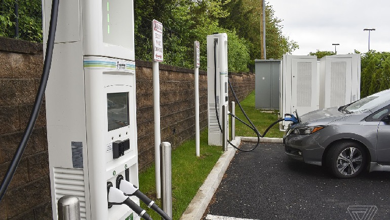 The United States unveils $5 billion plan for electric vehicle charging infrastructure