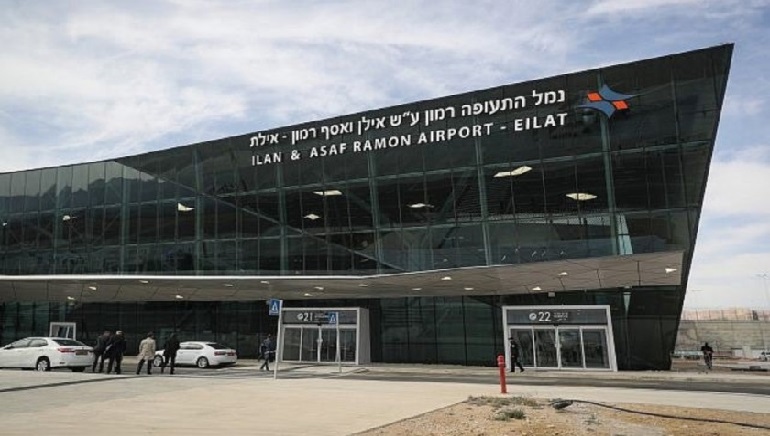 Israel starts flights for West Bank Palestinians