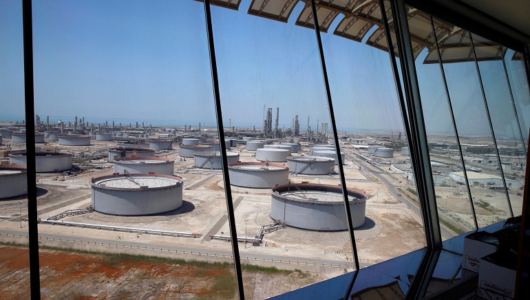 Saudi Arabia Slashes Oil Prices for Asia amid Slow Growth
