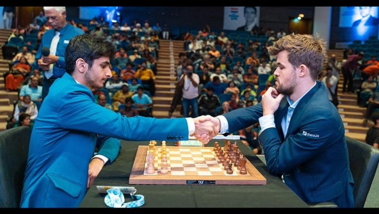 chess24 - World Champion Magnus Carlsen will play in the