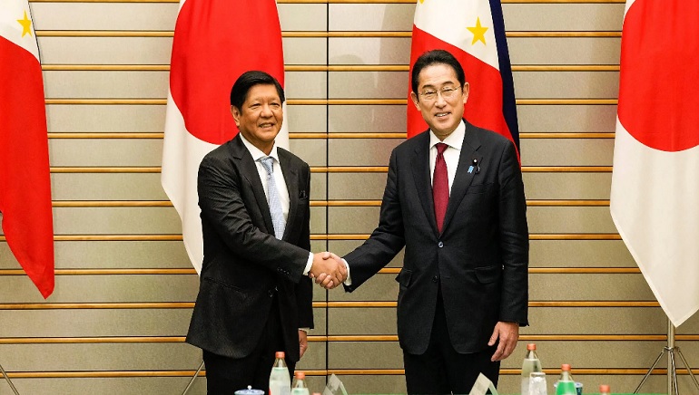 Japan, Philippines Sign Defence Agreement