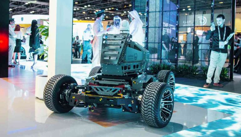 Dubai Police Unveils Driverless, AI-Powered Patrol Cars