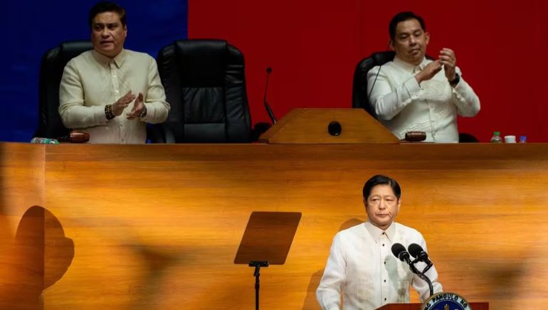 Philippines Considers Constitutional Amendments to Ease Economic Restrictions