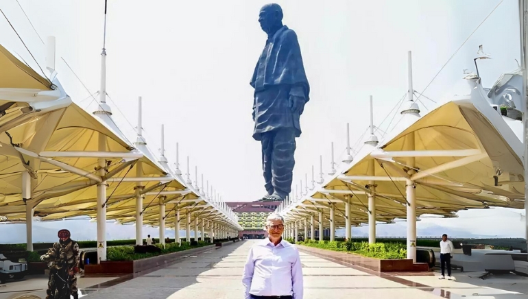 Bill Gates Shares Video Of His Visit To Statue Of Unity, Calls It An ‘Engineering Marvel’