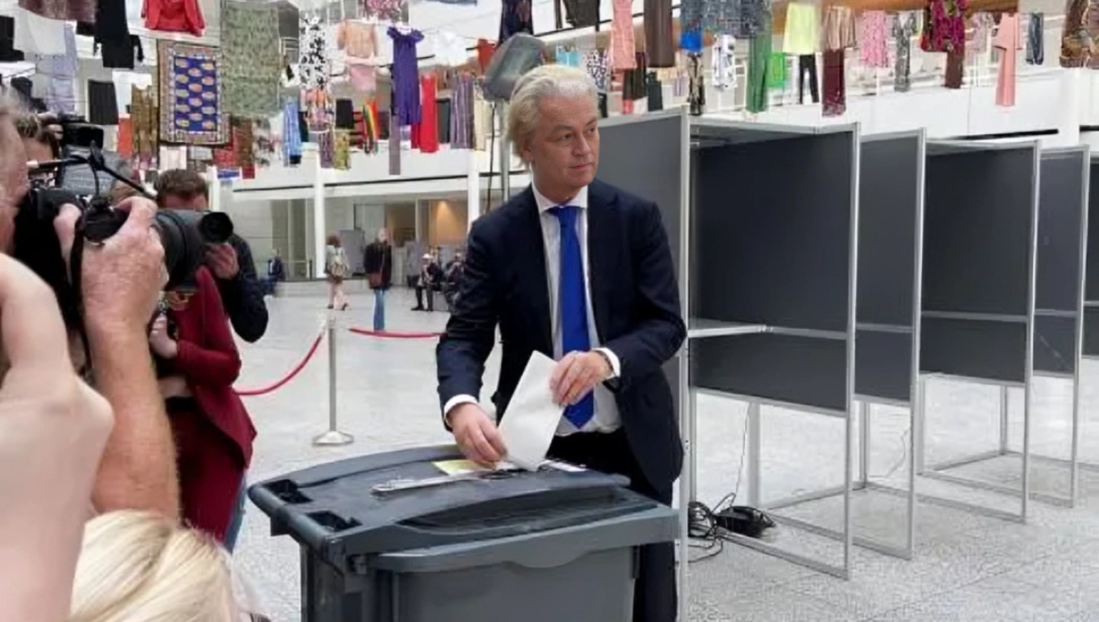 Dutch Elections Signal Far-Right Surge Across Europe