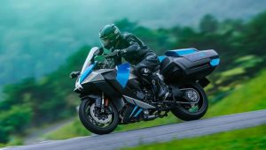 Kawasaki Unveils World’s First Hydrogen-Powered Motorcycle