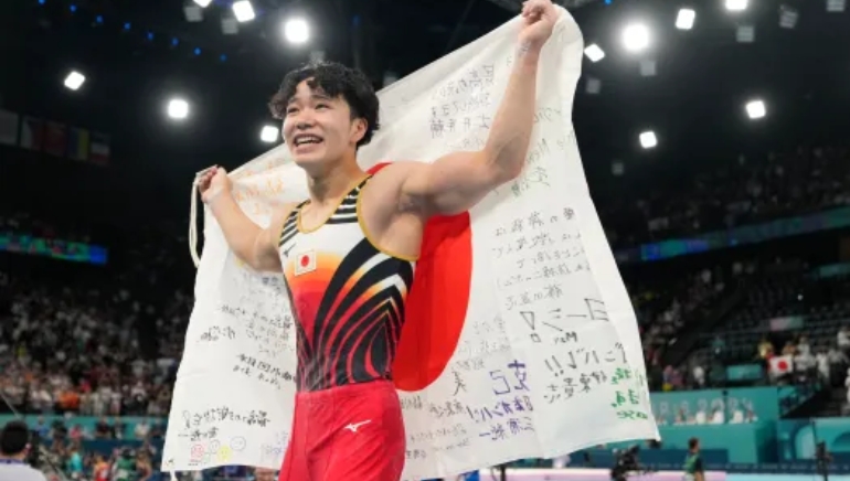 Oka Triumphs in Men’s All-Around at Paris Olympics