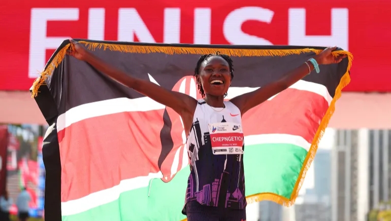 Kenya’s Ruth Chepngetich Breaks Marathon World Record in Chicago with Historic Run