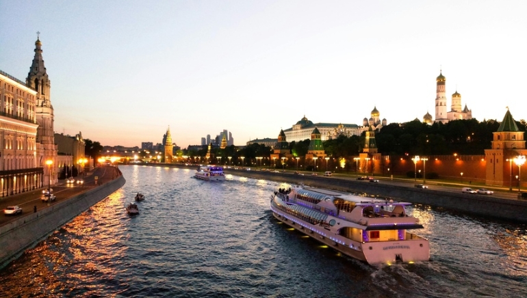 Moscow Boosts UAE Tourism Ties with Goal of 50 Million Visitors by 2030