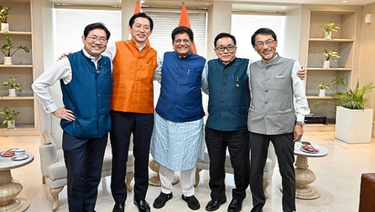 Shri Piyush Goyal holds talks with Japanese leaders to bolster economic ties