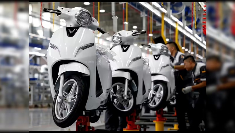 India says, ‘Hum Do, Humari Ek EV’, as more households opt for at least 1 electric vehicle for short trips
