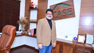 Dr. Roger Kumar