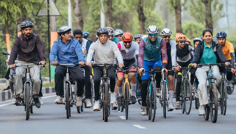 Mansukh Mandaviya Urges Youth to Adopt Cycling on World Bicycle Day