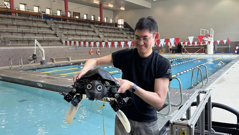 Canadian Student Wins $50,000 for AI Sea Turtle That Finds Microplastics