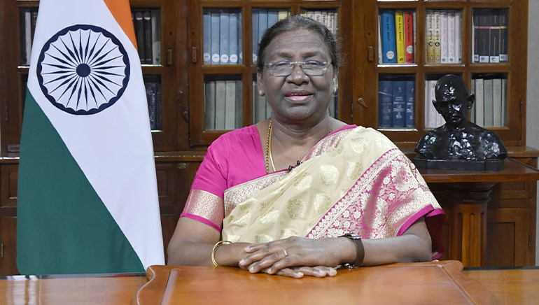 President Droupadi Murmu Invites Moldovan Firms to Invest in India